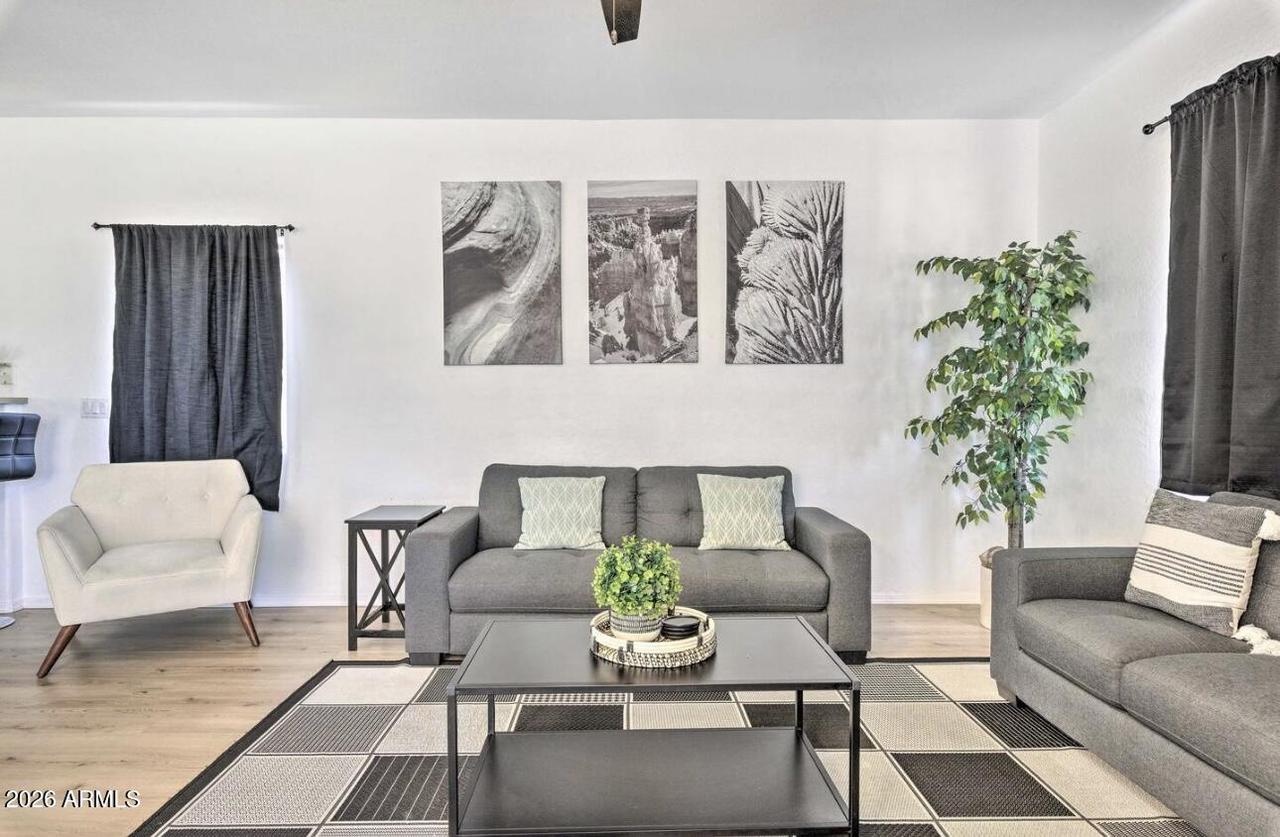 525 N Miller Rd. #216, Scottsdale, AZ 85257