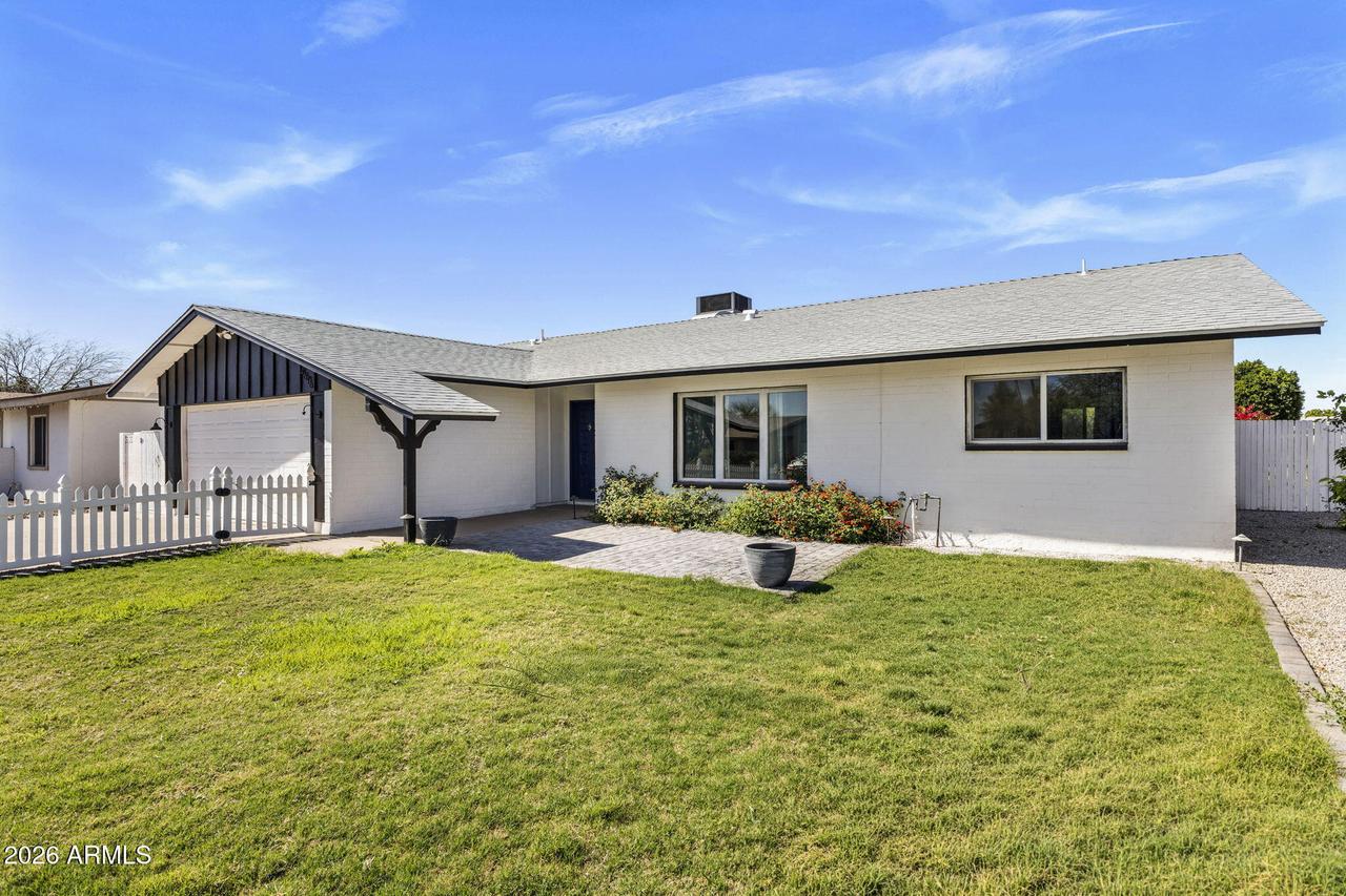 4616 S Poplar St., Tempe, AZ 85282