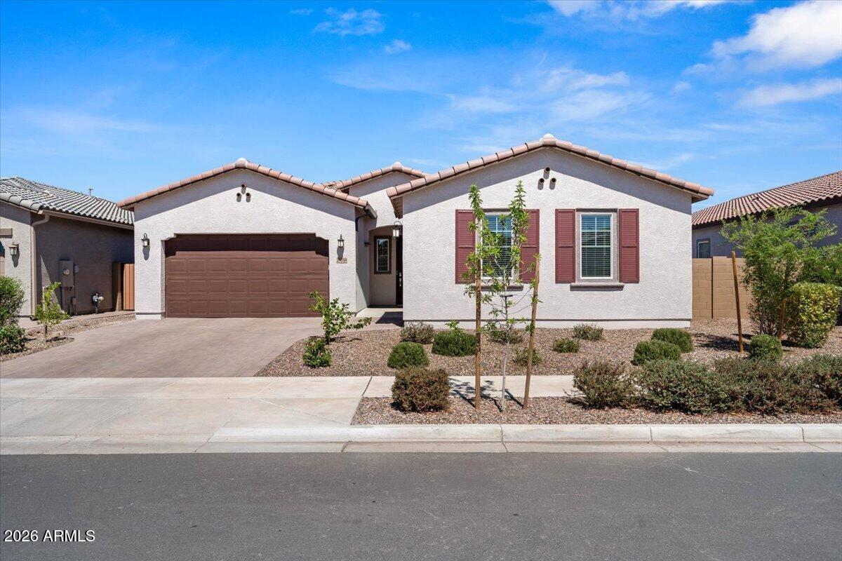 23018 E Lords Way, Queen Creek, AZ 85142