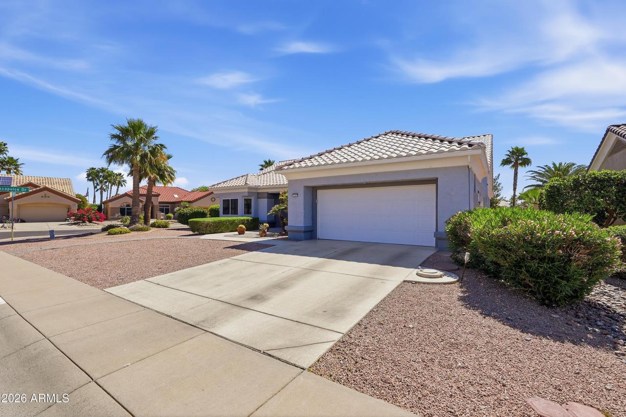 15107 W Las Brizas Ln., Sun City West, AZ 85375