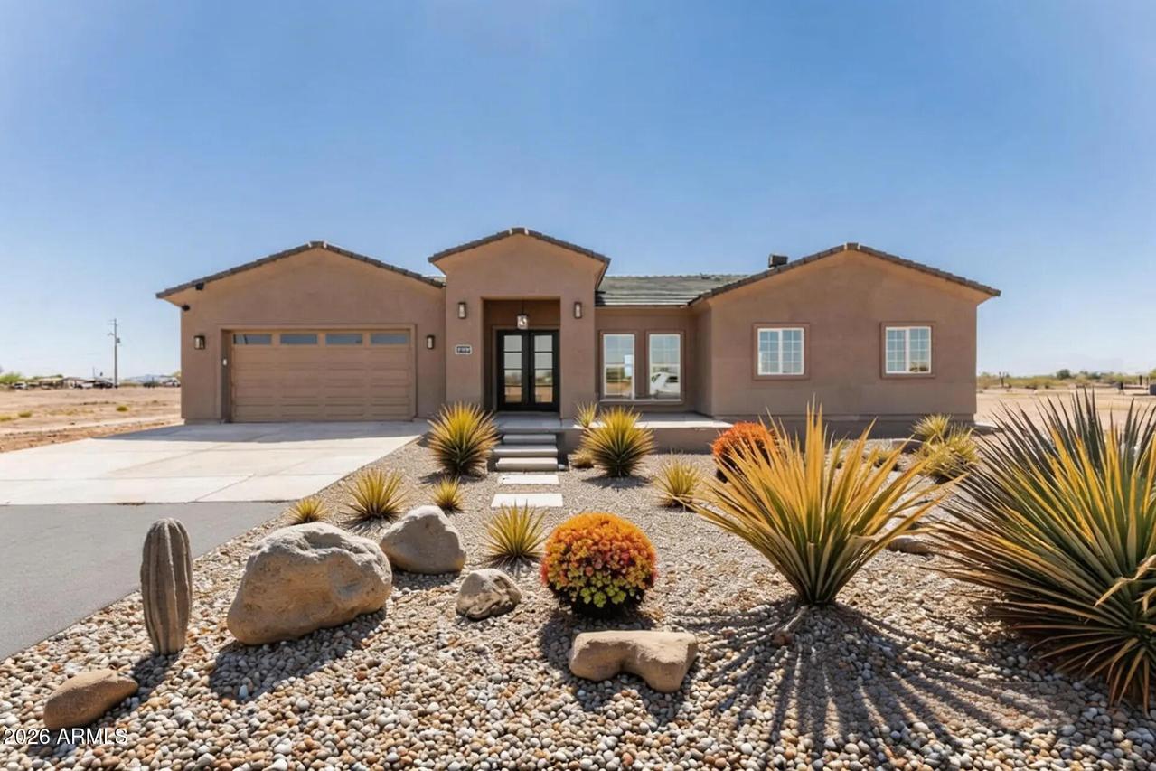 37289 W Hilton Ave., Tonopah, AZ 85354