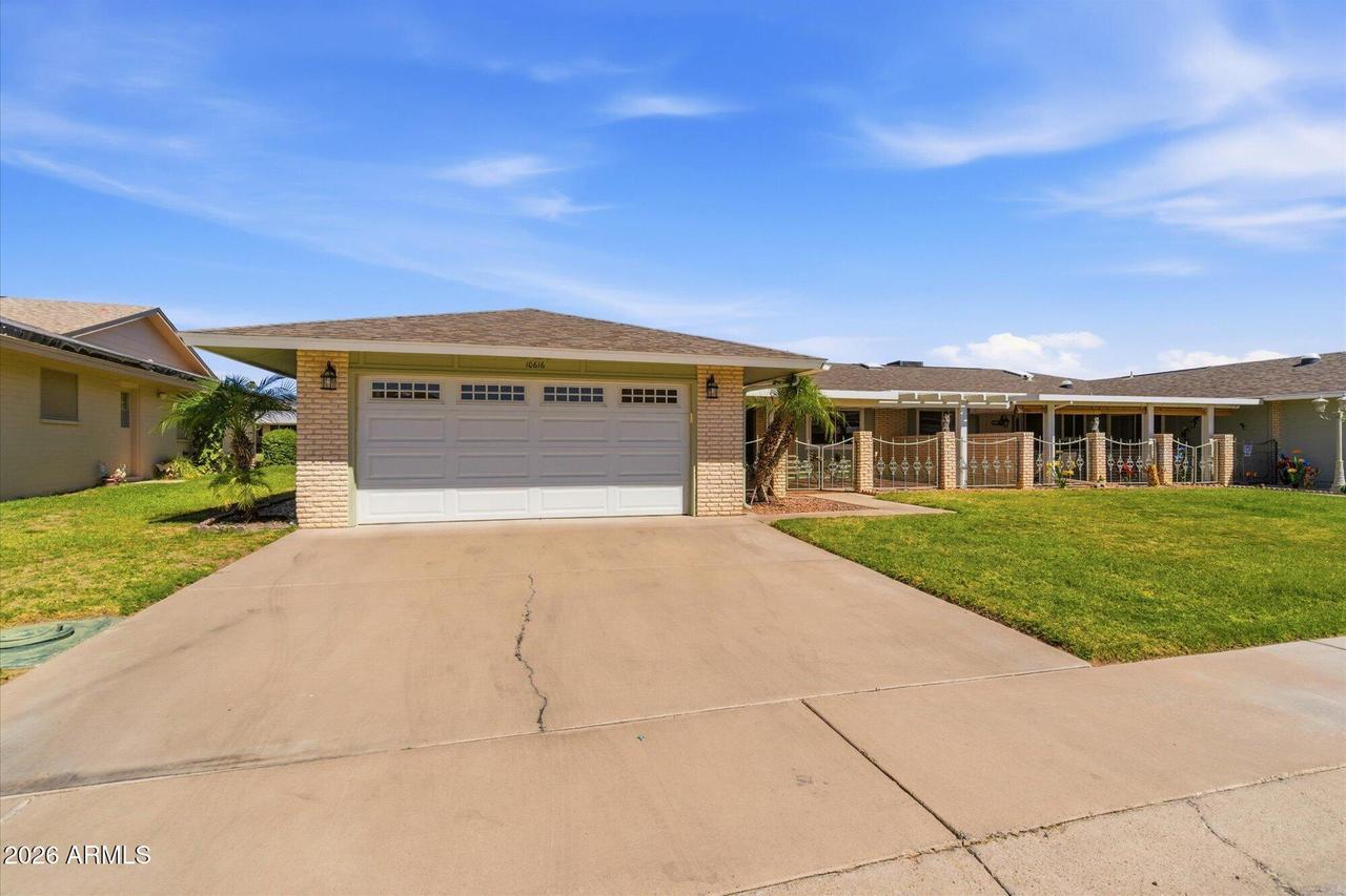 10616 W Roundelay Cir., Sun City, AZ 85351