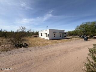 41238 N 260th Ave., Morristown, AZ 85342