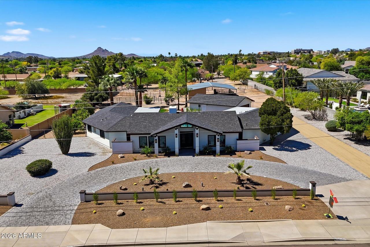 16424 N 44th St., Phoenix, AZ 85032