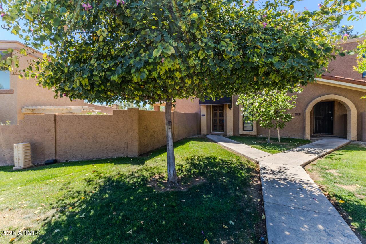 736 E North Ln. #3, Phoenix, AZ 85020