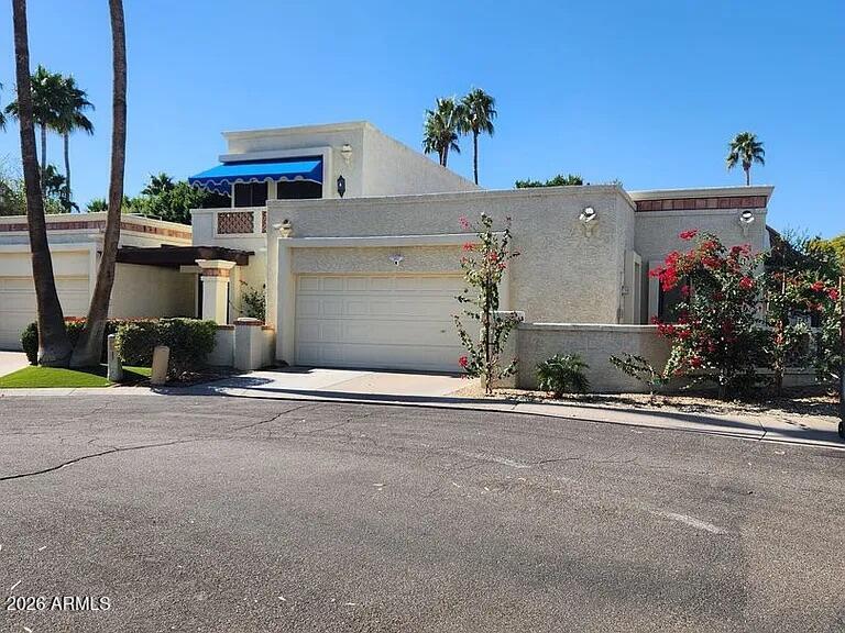 4615 E Monte Way, Phoenix, AZ 85044