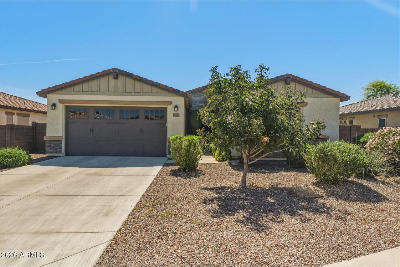 17157 W Laurie Ln., Waddell, AZ 85355