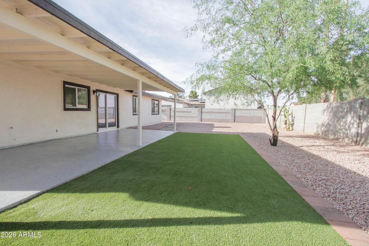 15811 N 23rd St., Phoenix, AZ 85022