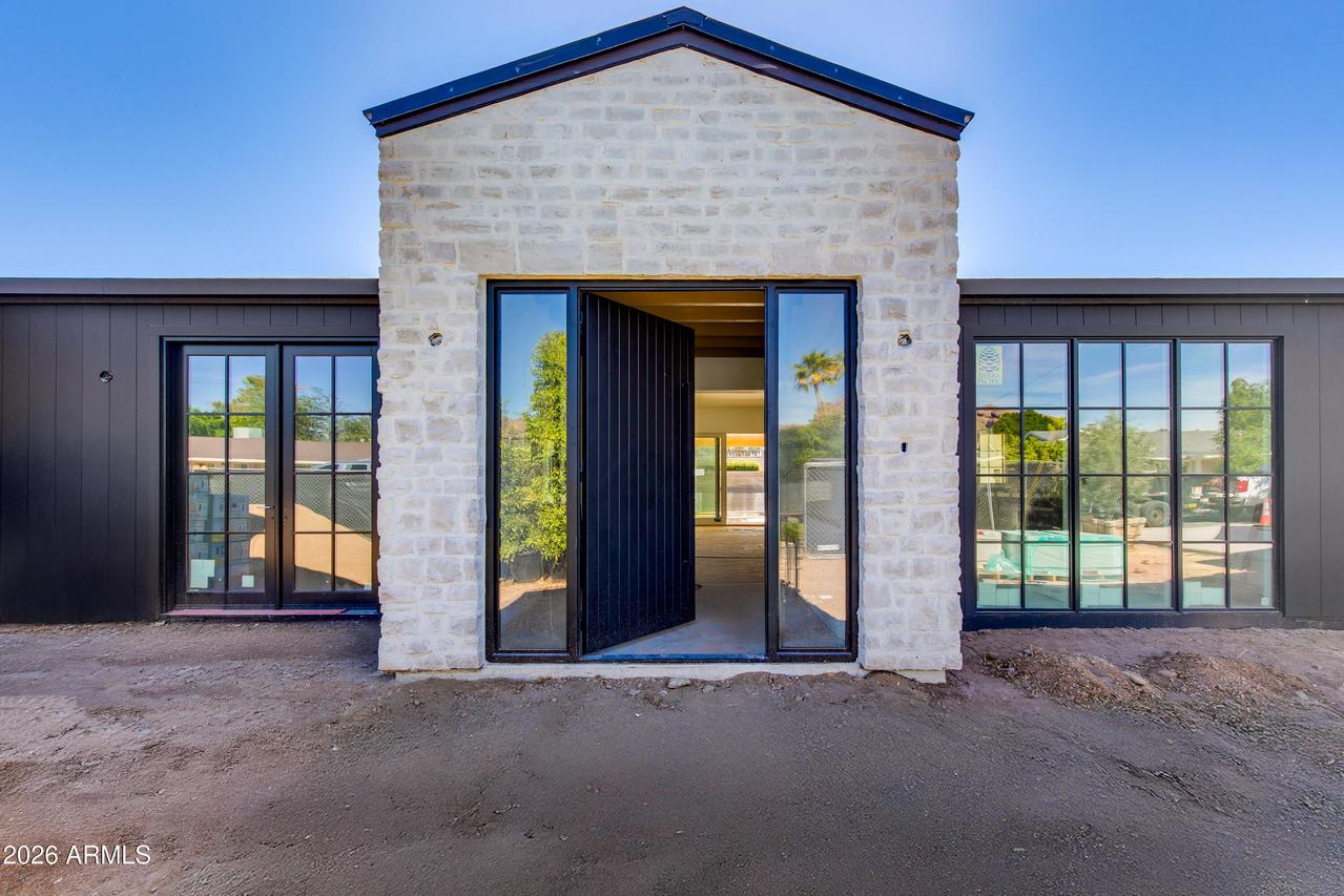 4549 E Calle Ventura, Phoenix, AZ 85018