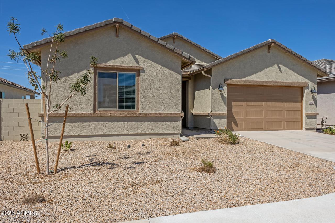 31512 N Hayweather Ln., San Tan Valley, AZ 85143
