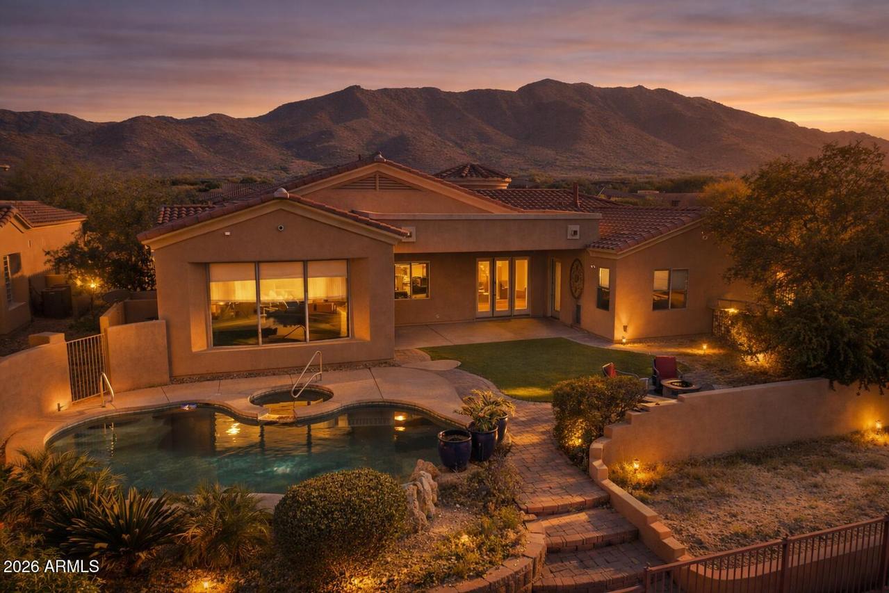 1524 W Moody Tr., Phoenix, AZ 85041