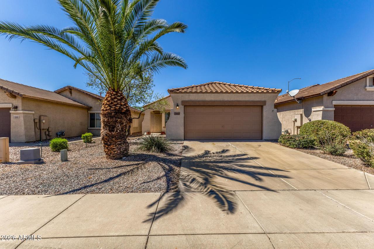 256 N 110th St., Apache Junction, AZ 85120