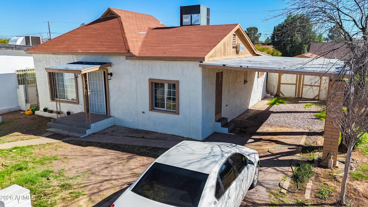 711 E 3rd St., Douglas, AZ 85607