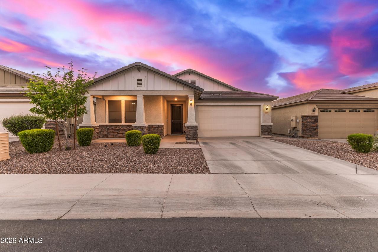 7910 N 82nd Ln., Glendale, AZ 85303
