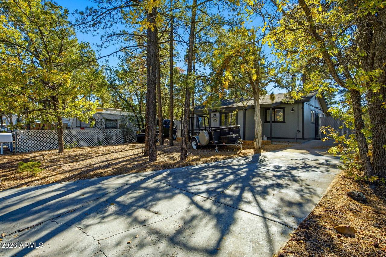 931 W Laxton Rd., Show Low, AZ 85901