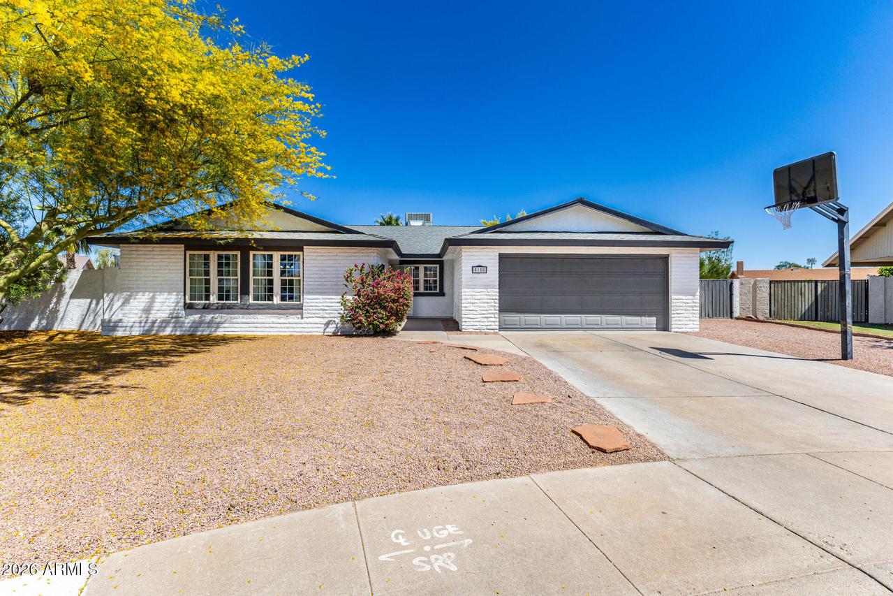 5150 E Tunder Dr., Phoenix, AZ 85044