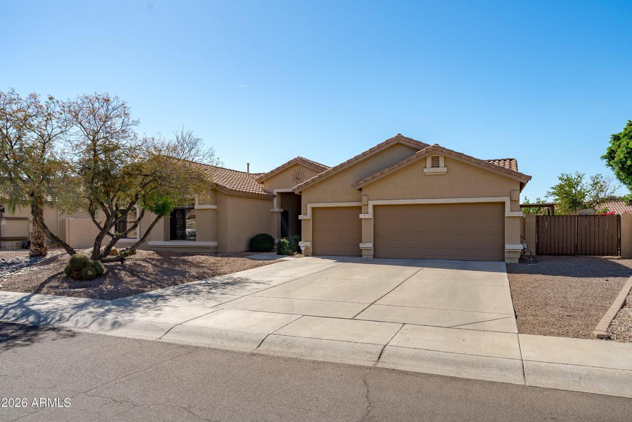7329 W Planada Ln., Glendale, AZ 85310