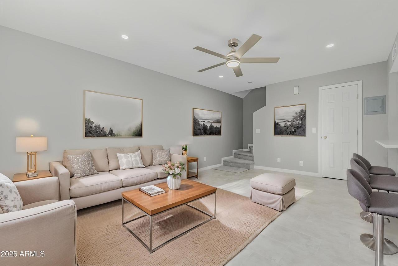 4733 E Belleview St., Phoenix, AZ 85008