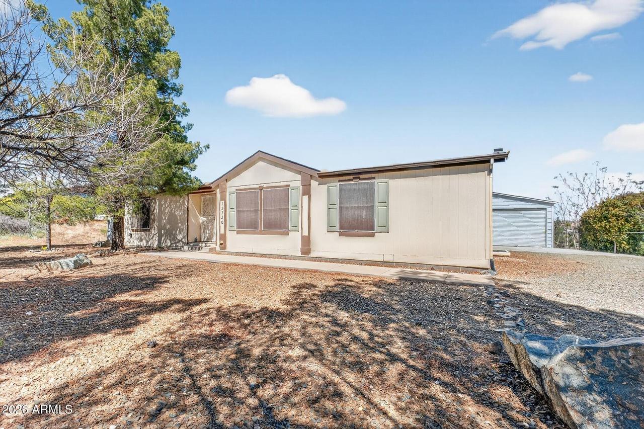 13230 E Main St., Mayer, AZ 86333