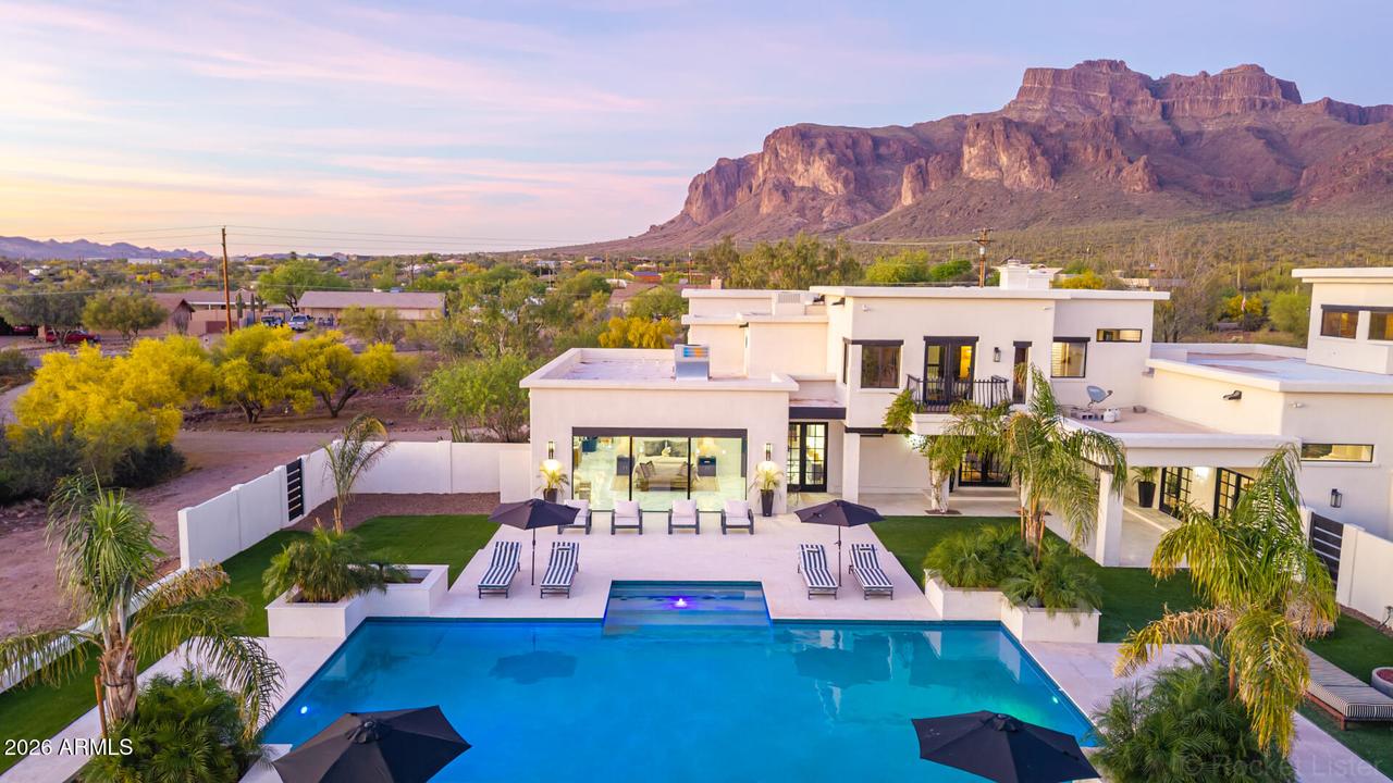 6157 E Broadway Ave., Apache Junction, AZ 85119