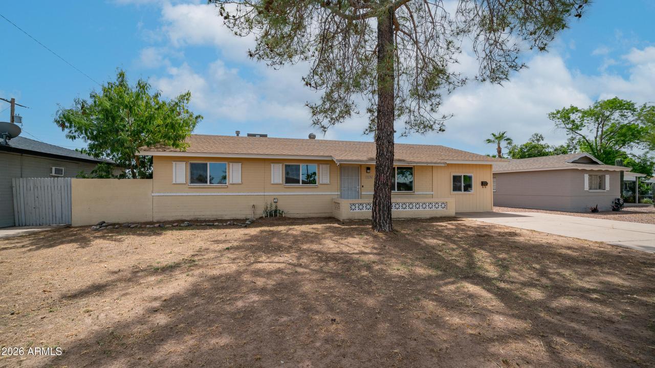 1421 W 7th St., Tempe, AZ 85281