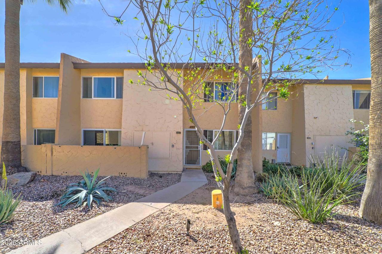8055 E Thomas Rd. #D102, Scottsdale, AZ 85251