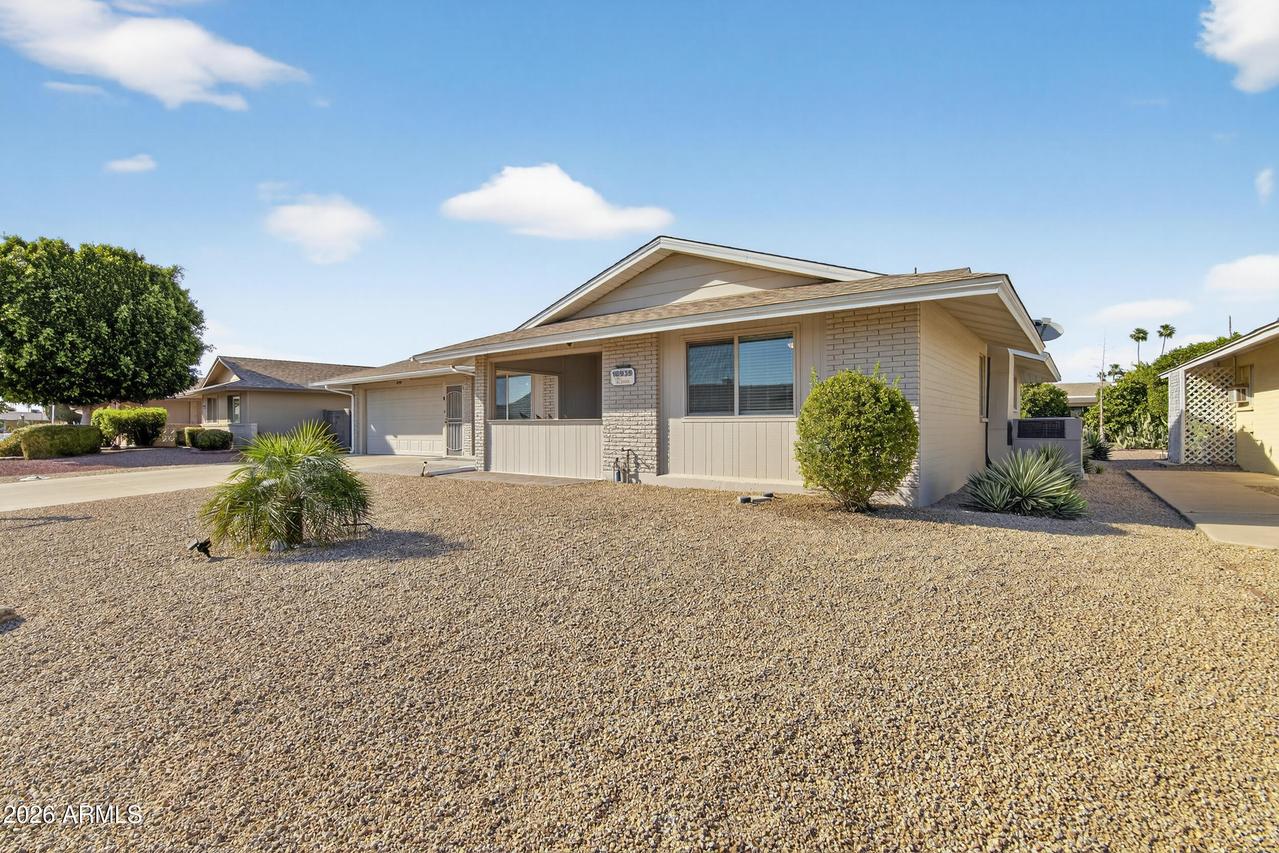 10939 W Roundelay Cir., Sun City, AZ 85351