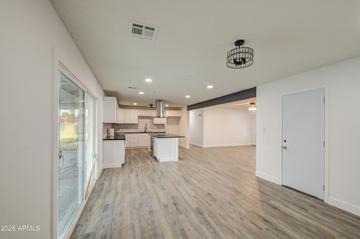 2614 W Aster Dr., Phoenix, AZ 85029