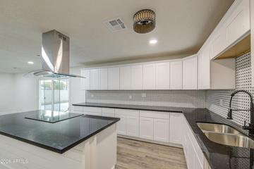 2614 W Aster Dr., Phoenix, AZ 85029
