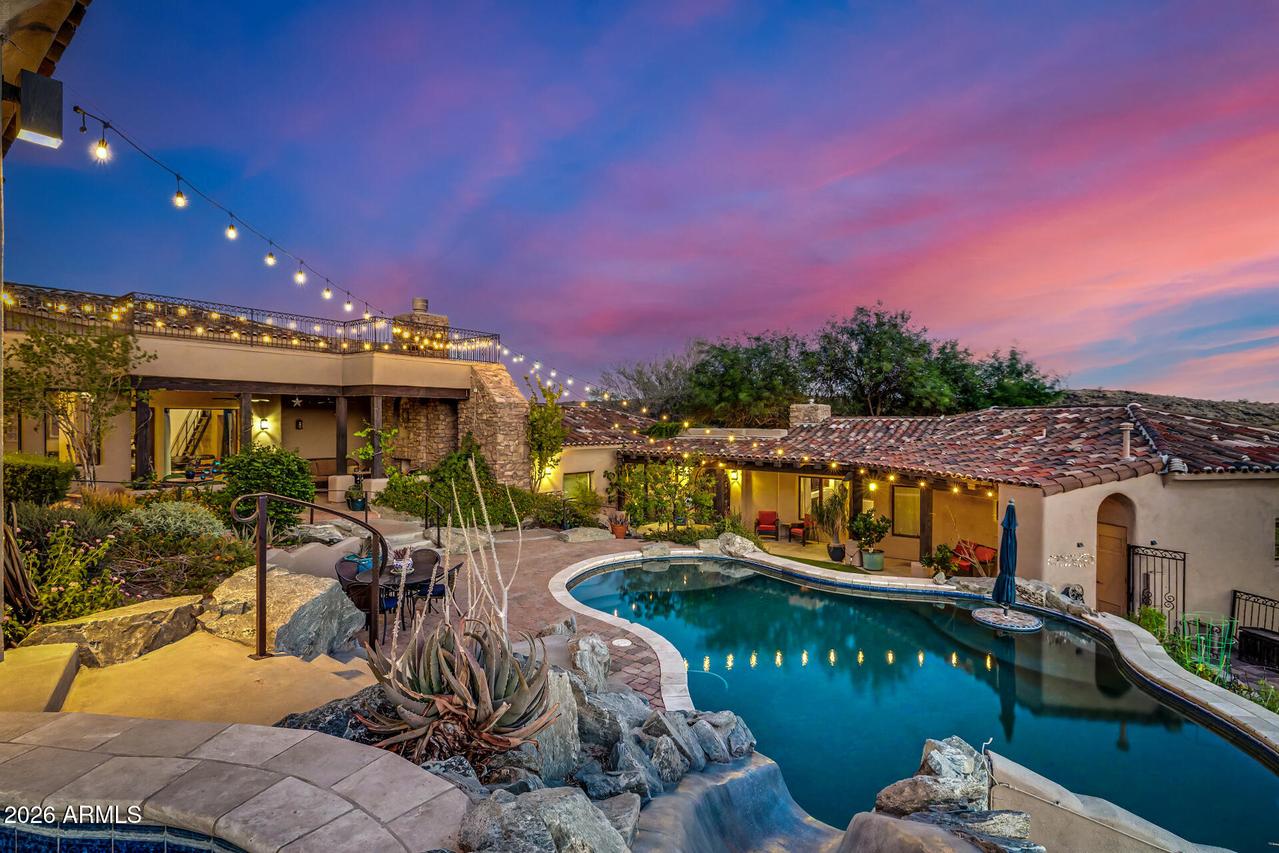 14604 S 1st St., Phoenix, AZ 85048