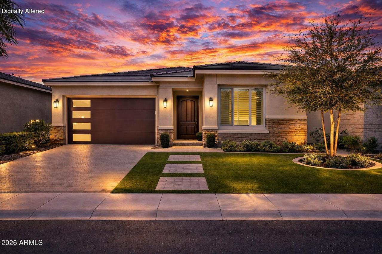 2831 E Los Gatos Dr., Phoenix, AZ 85050