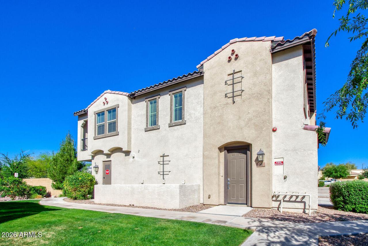 155 N Lakeview Blvd. #243, Chandler, AZ 85225