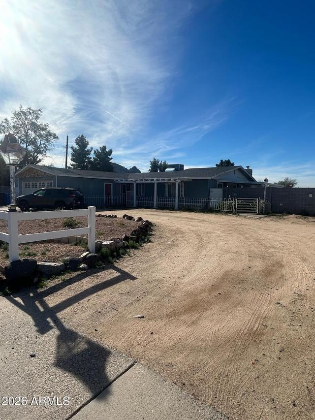 16228 N 21st St., Phoenix, AZ 85022