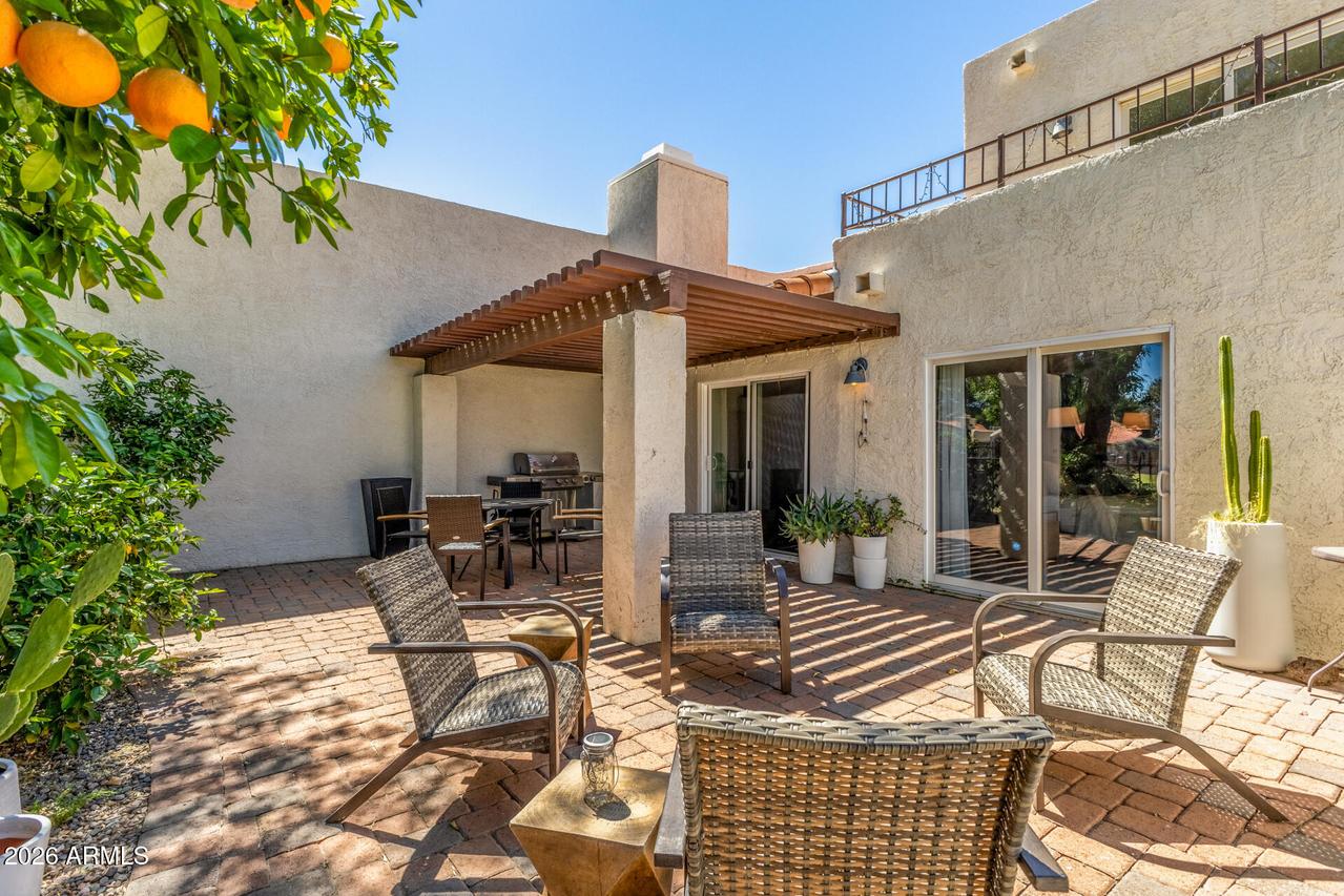 11629 N 40th Way, Phoenix, AZ 85028