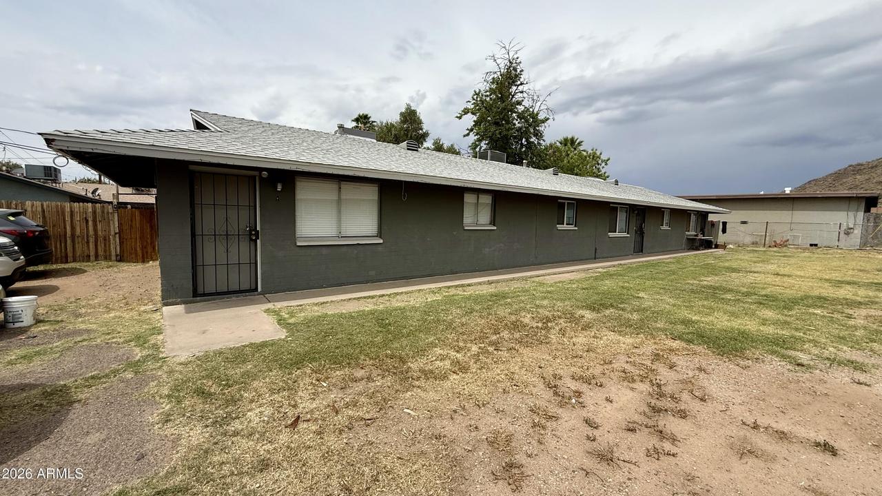 1638 W Desert Cove Ave. #b, Phoenix, AZ 85029