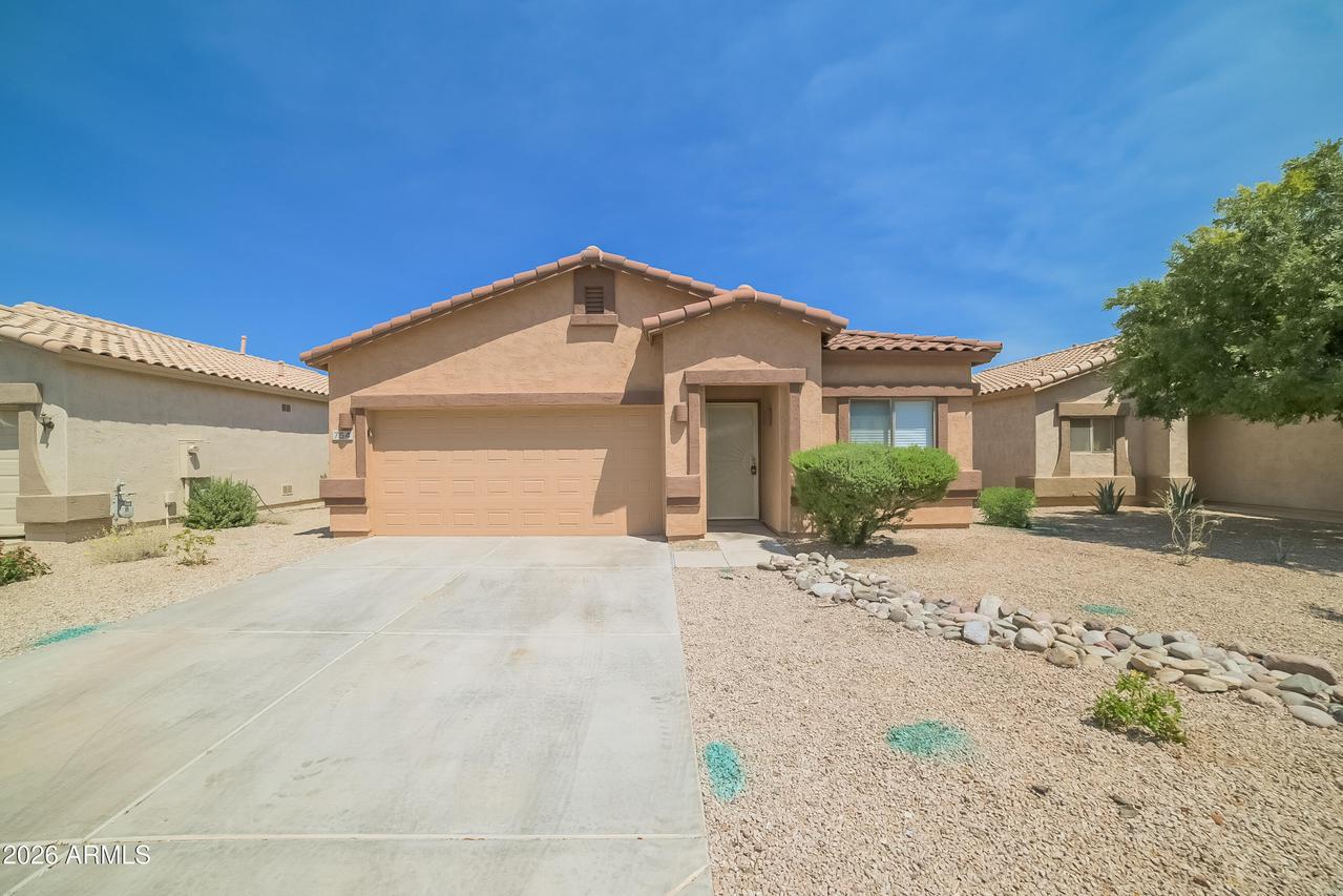 754 E Drifter Pl., San Tan Valley, AZ 85143