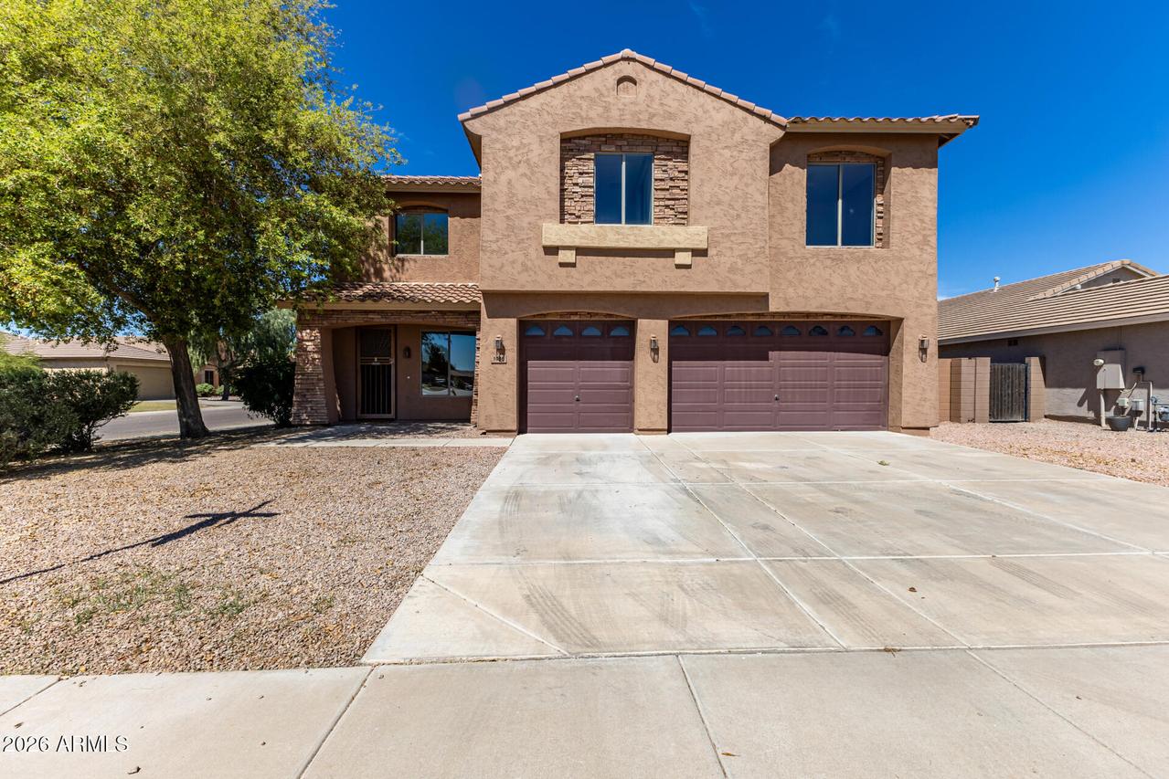1036 E Oak Rd., San Tan Valley, AZ 85140