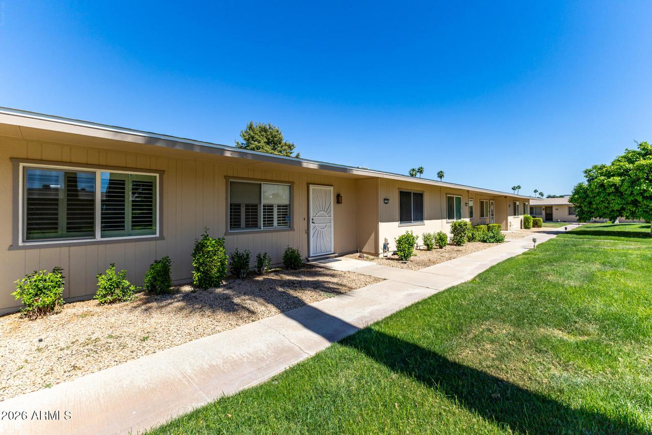 13239 N 110th Ave., Sun City, AZ 85351