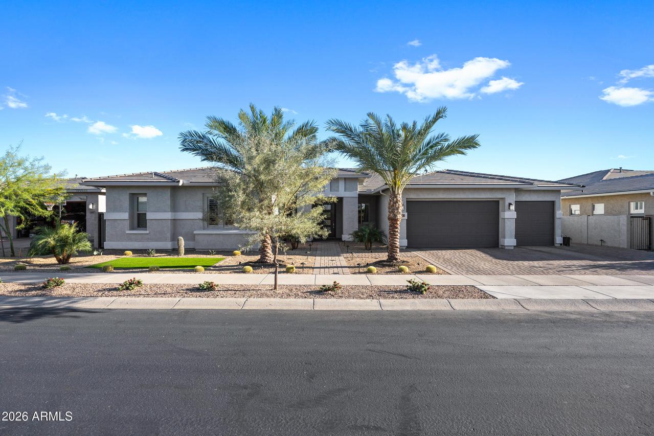 23131 E Via Las Brisas, Queen Creek, AZ 85142