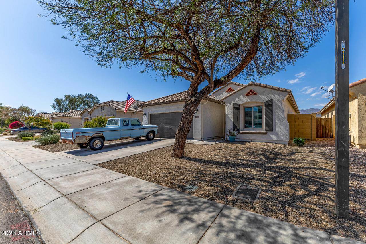 8924 N 182nd Ave., Waddell, AZ 85355