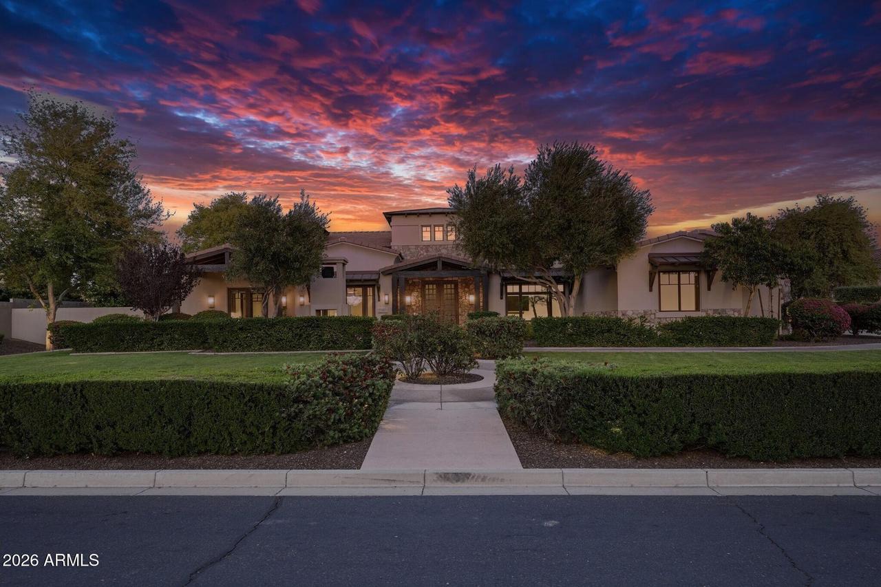 23863 N 73rd Ln., Peoria, AZ 85383