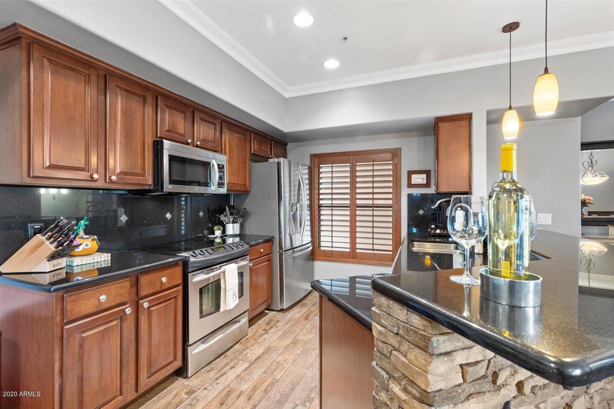 20660 N 40th St. #2032, Phoenix, AZ 85050