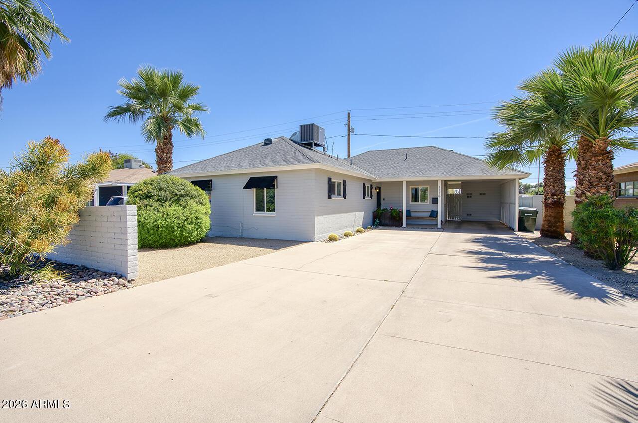 1119 W Campbell Ave., Phoenix, AZ 85013