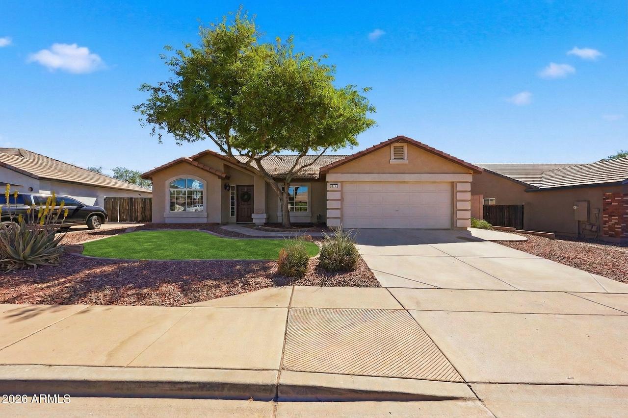 513 S Esmeralda, Mesa, AZ 85208