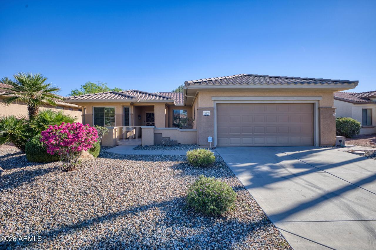16838 W Desert Blossom Way, Surprise, AZ 85387