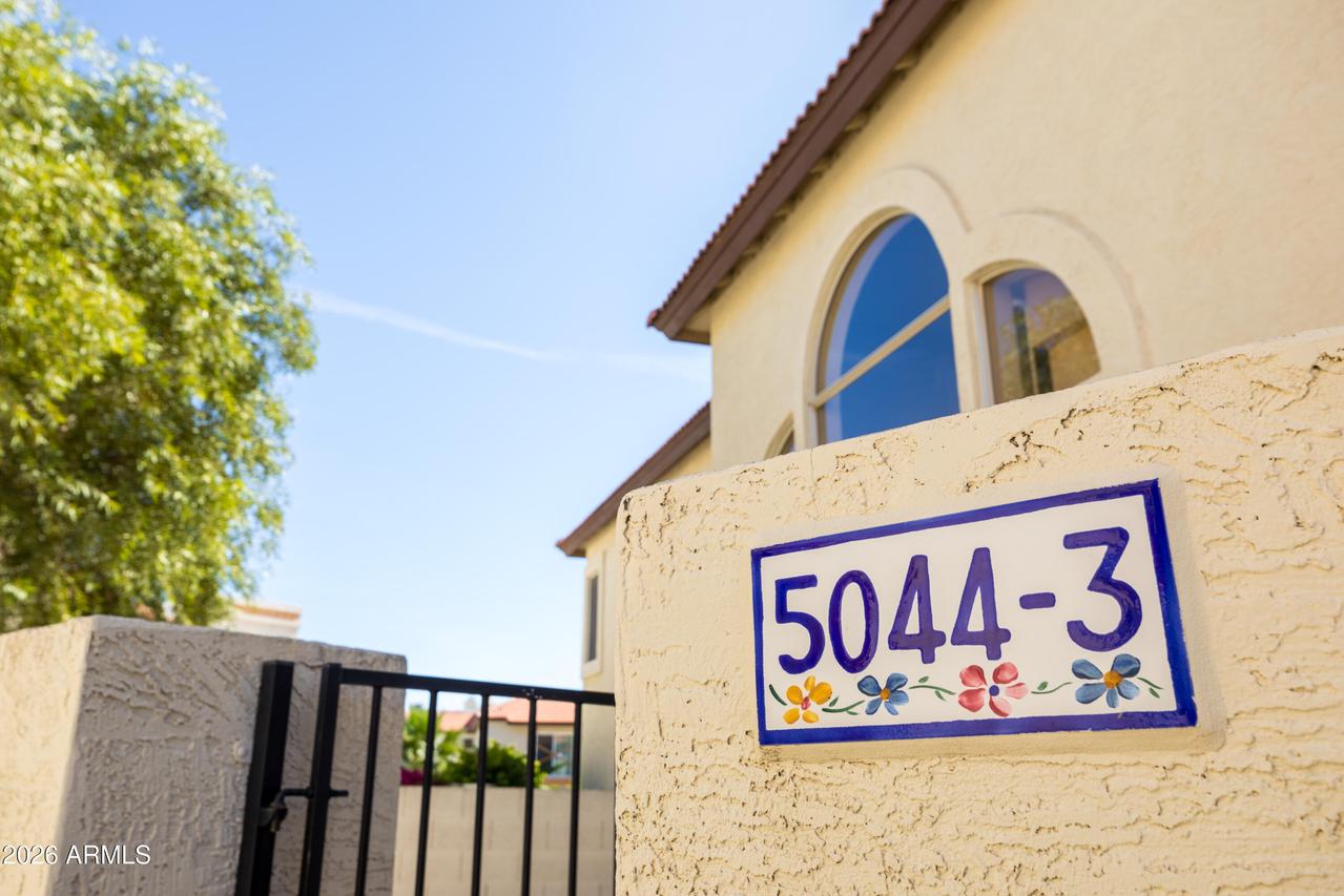 5044 E Siesta Dr. #3, Phoenix, AZ 85044
