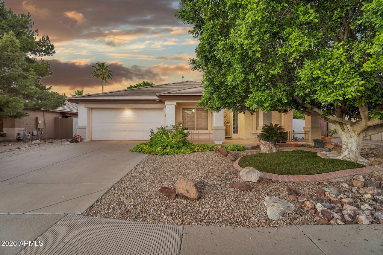 8010 E Onza Ave., Mesa, AZ 85212