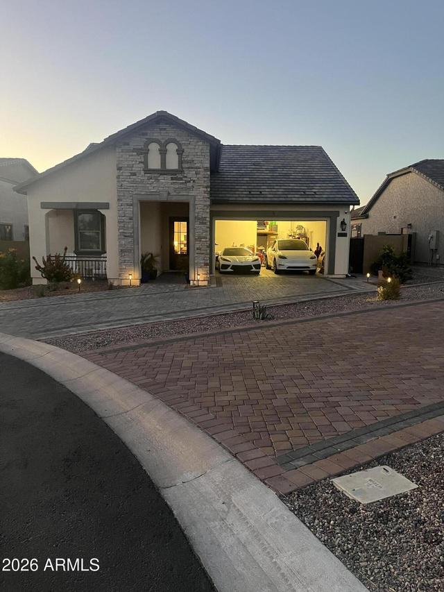 8044 E June Cir., Mesa, AZ 85207