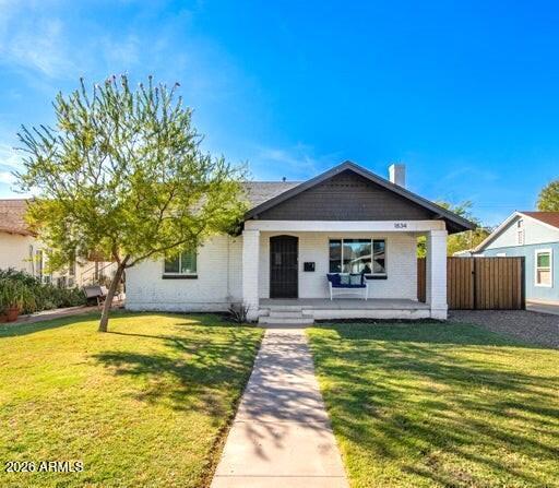 1834 N Mitchell St., Phoenix, AZ 85006