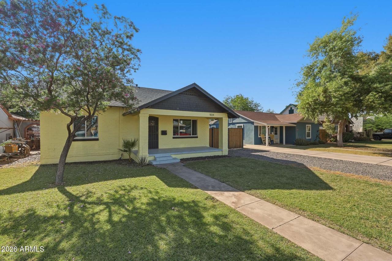 1834 N Mitchell St., Phoenix, AZ 85006